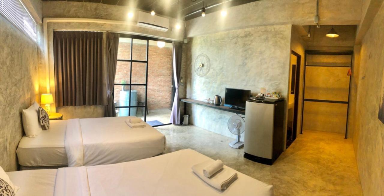 Rumpai Loft Habitat Chiang Mai Ngoại thất bức ảnh