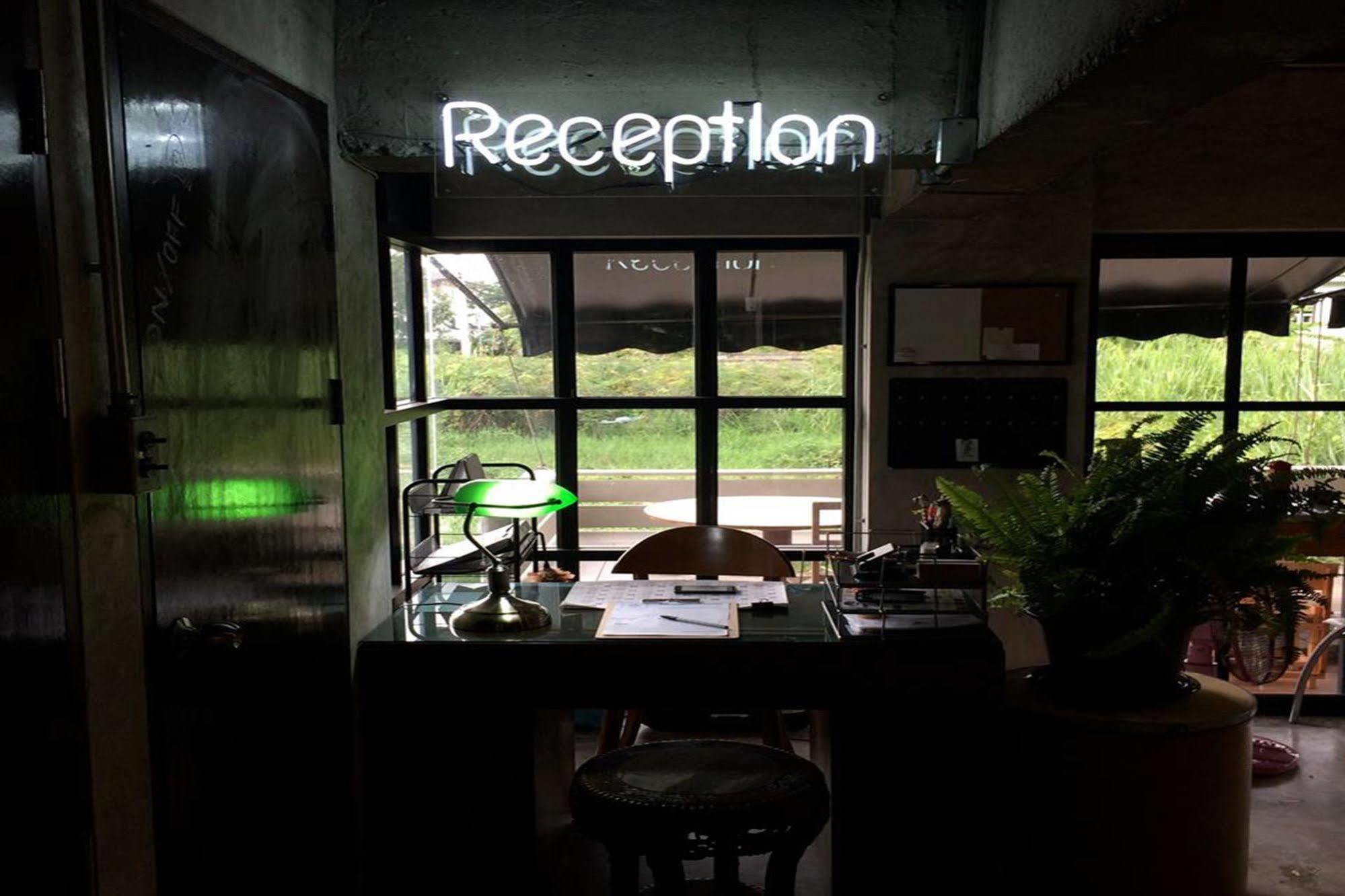 Rumpai Loft Habitat Chiang Mai Ngoại thất bức ảnh